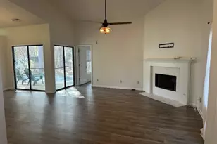 112 Glendale Dr, Peachtree City, GA 30269 - Photo 3