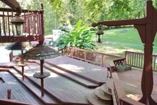 1630 Tartan Ln SW, Atlanta, GA 30331 - Photo 9