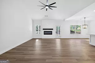 15 Couch St, Moreland, GA 30259 - Photo 3