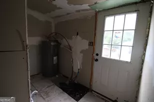 769 Bowman St, Macon, GA 31217 - Photo 5