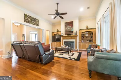 711 Latrobe Way, Macon, GA 31220 - Photo 13