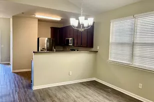 404 Pierpont Ct, Canton, GA 30114 - Photo 5