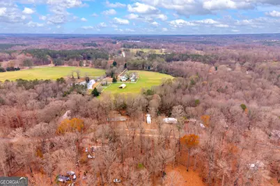 388 Ridgeview Drive, Lavonia, GA 30553 - Photo 5