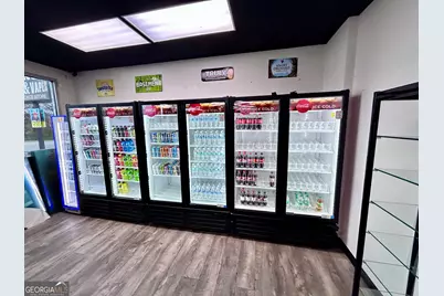 208 E Walnut Avenue, Dalton, GA 30721 - Photo 9