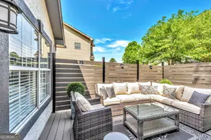 4210 Lakes End Dr NW, Kennesaw, GA 30144 - Photo 7