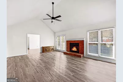 2 Cindy Court, Hampton, GA 30228 - Photo 3