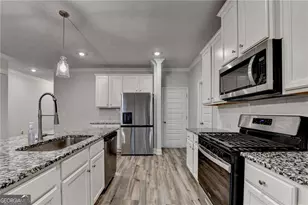 3230 Westgate Park Dr, Loganville, GA 30052 - Photo 11