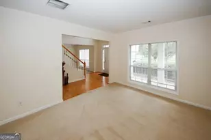 482 Leggett Oaks Ln, Lawrenceville, GA 30043 - Photo 7