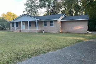 107 Roundcrest Dr, Thomasville, GA 31792 - Photo 1