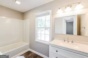 2871 Quinbery Dr, Snellville, GA 30039 - Photo 9