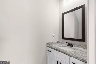 236 Beau Claire Cir, Byron, GA 31008 - Photo 17