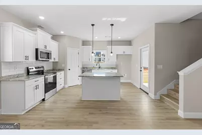 236 Beau Claire Circle, Byron, GA 31008 - Photo 3