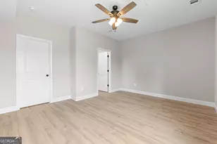 236 Beau Claire Cir, Byron, GA 31008 - Photo 19