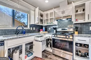 10960 Morning Dove Dr, Hampton, GA 30228 - Photo 9