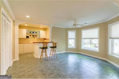 2242 Lenox, Atlanta, GA 30319 - Photo 9