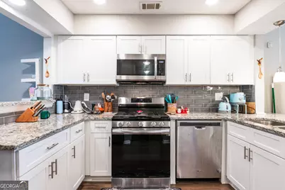 1509 Burnstone Drive, Stone Mountain, GA 30088 - Photo 11