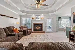 53 Pebble Creek Dr, Newnan, GA 30265 - Photo 7