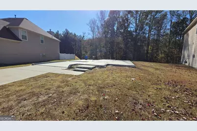 7681 Bowhead Court, Fairburn, GA 30213 - Photo 3