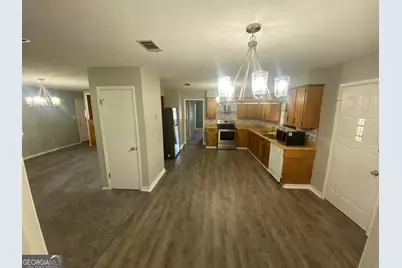 304 Morris Street, Glennville, GA 30427 - Photo 11