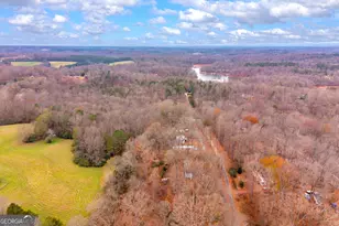 270 Ridgeview Dr, Lavonia, GA 30553 - Photo 9