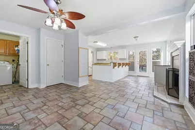 107 Waldorf Drive, Perry, GA 31069 - Photo 5