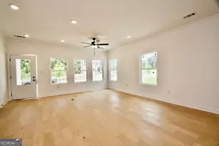 205 Timsbury Dr, Athens, GA 30607 - Photo 7
