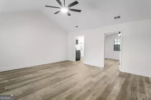 974 Hawthorne Ct, Hinesville, GA 31313 - Photo 3