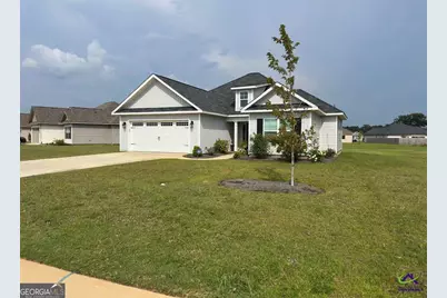 135 Sadie Heights Boulevard, Perry, GA 31069 - Photo 1