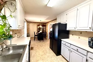 615 E 28th Ave, Cordele, GA 31015 - Photo 9