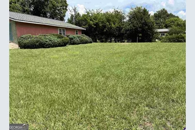 100 Chuck Circle, Warner Robins, GA 31093 - Photo 5