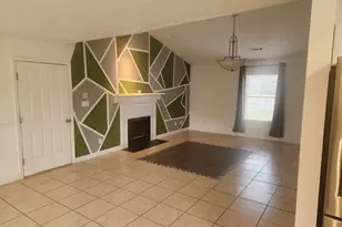 932 Century Oaks Dr, Winder, GA 30680 - Photo 5