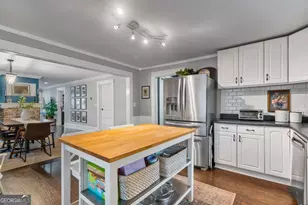 2152 Forrest Pl NW, Atlanta, GA 30318 - Photo 15