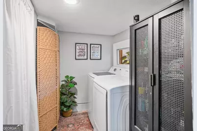 2152 Forrest Place NW, Atlanta, GA 30318 - Photo 21