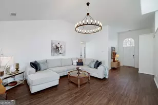 211 Ashley Oaks Dr, McDonough, GA 30253 - Photo 3