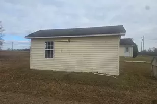 1381 Baker Church Rd, Rentz, GA 31075 - Photo 3