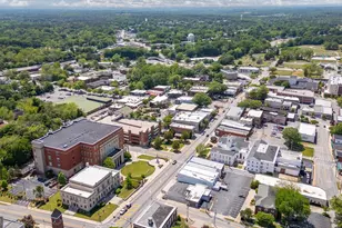 301 Brown St, Carrollton, GA 30117 - Photo 25