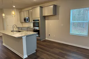 131 Post Oak Dr, Jackson, GA 30233 - Photo 5