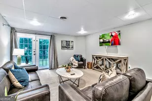 1897 Mt Vernon Rd, Dunwoody, GA 30338 - Photo 29