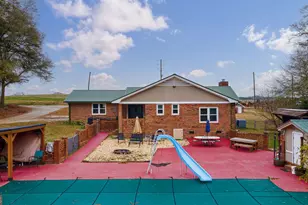 1366 Dove-Drake Rd, Royston, GA 30662 - Photo 5