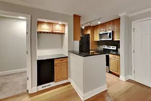 1202 Pine Heights Dr NE, Atlanta, GA 30324 - Photo 7