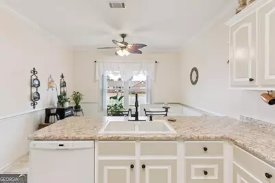 932 Hitching Post Lane, Waycross, GA 31503 - Photo 9