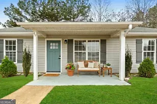 49 Canterbury Dr, Grantville, GA 30220 - Photo 3