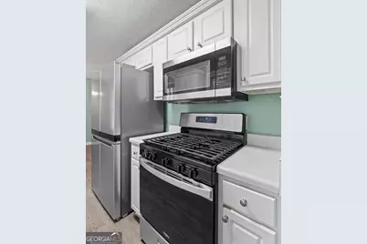 49 Canterbury Drive, Grantville, GA 30220 - Photo 17