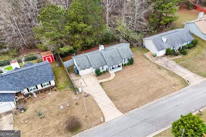 49 Canterbury Drive, Grantville, GA 30220 - Photo 33