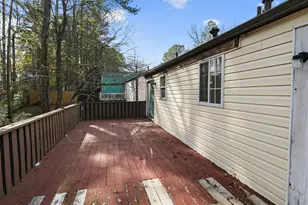 2058 Scarbrough Dr, Stone Mountain, GA 30088 - Photo 29