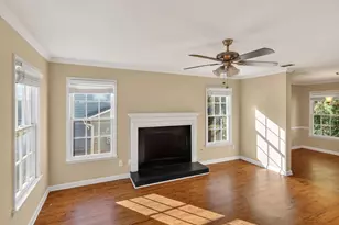 479 Allgood Cir, Stone Mountain, GA 30083 - Photo 5