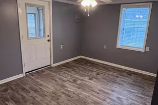 113 Mallory Dr, Lagrange, GA 30241 - Photo 9