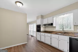 3976 Inca Ct, Stone Mountain, GA 30083 - Photo 15