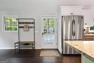 180 Waterfront Dr, Dawsonville, GA 30534 - Photo 11