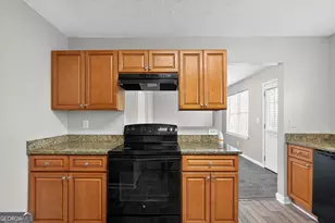 5536 La Fleur Trail, Lithonia, GA 30038 - Photo 17